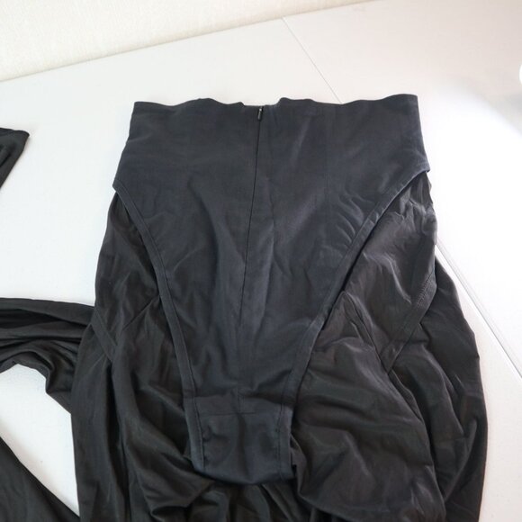 High-Waisted Black Cut-Out Pants - Picture 13 of 16